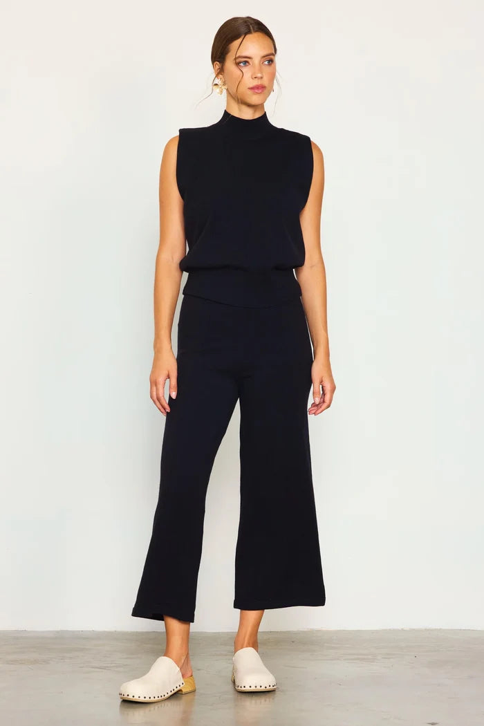 Sophia - Knit Cropped Pants - Black