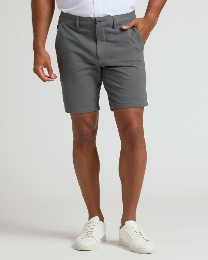 The Timeless 7 Chino Shorts 3-Pack on male model.