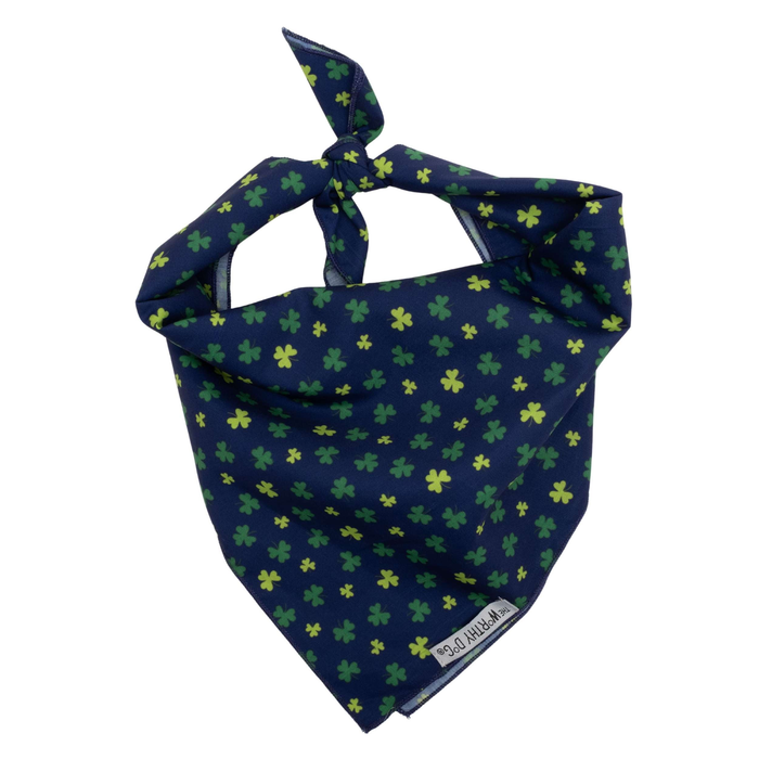 DOG-BANDANA-LUCKY-SHAMROCK