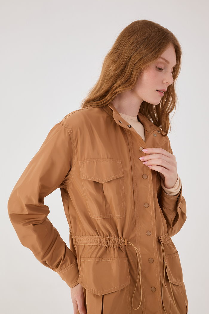 Beige Leme Adjustable Waist Buttoned Large Pockets Parka Jacket_4