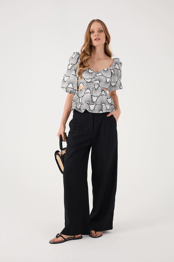 Black Side Pockets Belt Loops Linen Pants_2