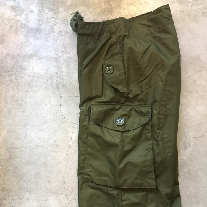 Canadian Forces Extreme Cold Weather Wind Pants – Genuine Surplus