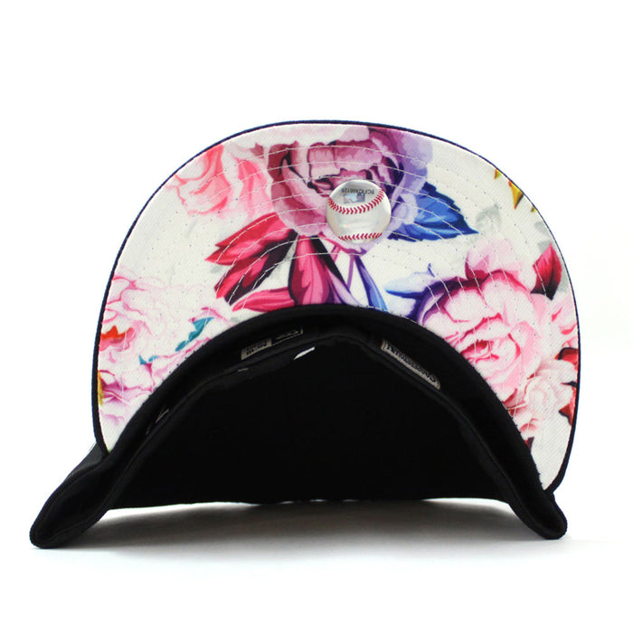 Chicago White Sox 2005 World Series New Era Fitted 59Fifty Hat (Glow in the Dark Logo Black Floral Under Brim)