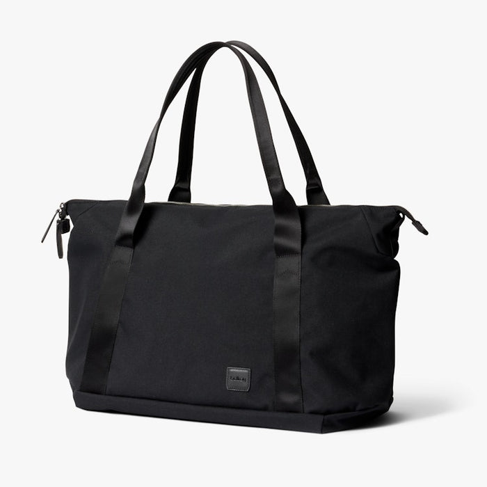 28L / Black