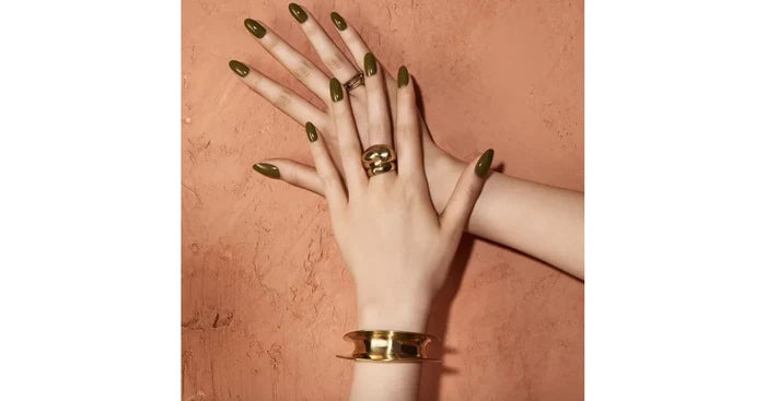 CND Vinylux - Olive Grove (Mediterranean Dream collection 2022)