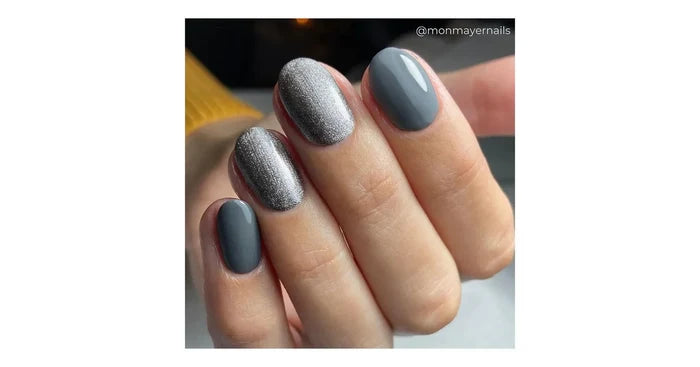 CND Vinylux - Silhouette