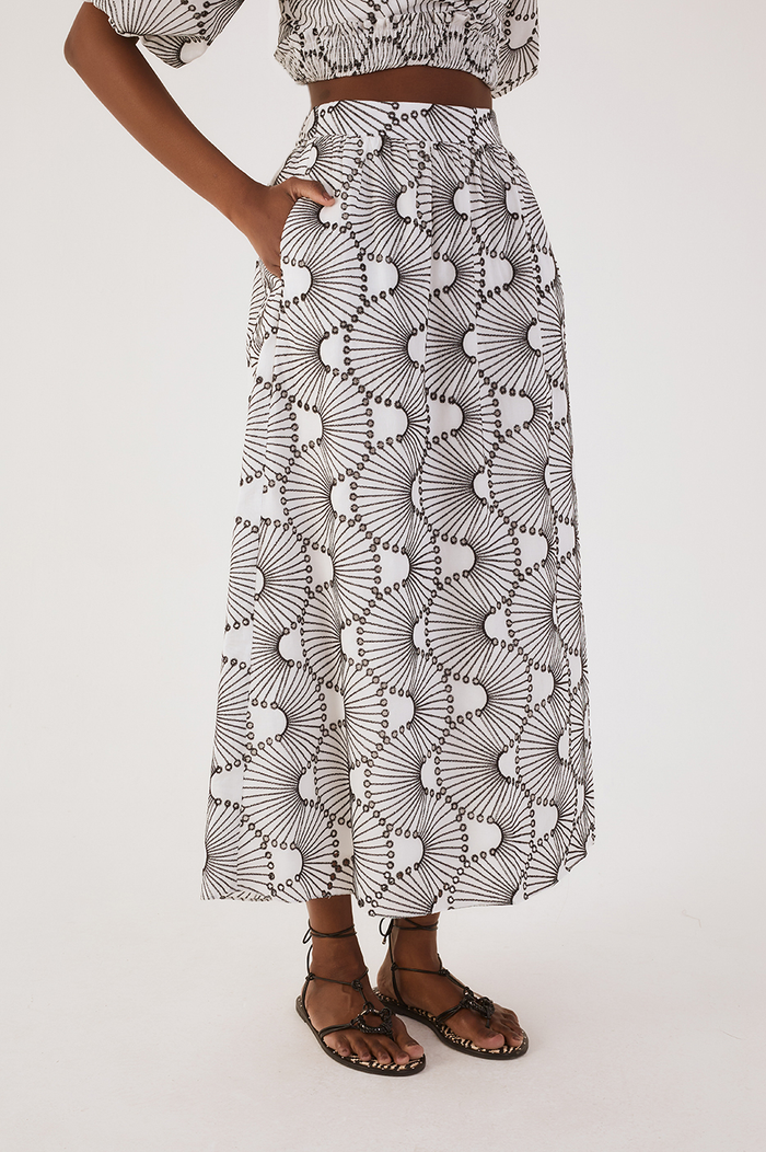 Embroirdered Maxi Skirt_3