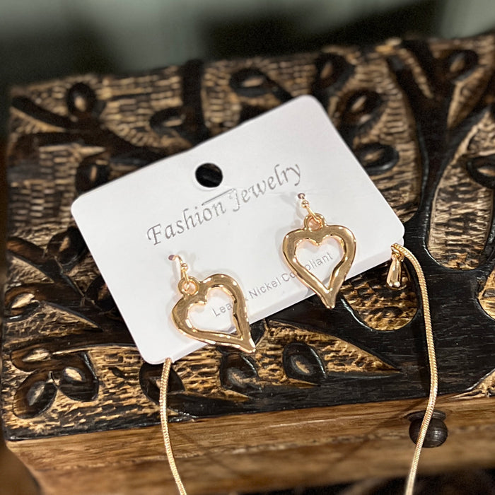 Glossy Stone Heart Necklace & Earrings