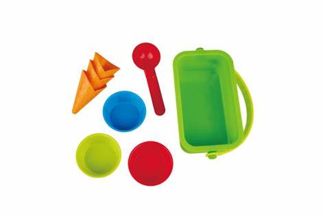 Hape Sand Ice Cream Shop 8 Pce
