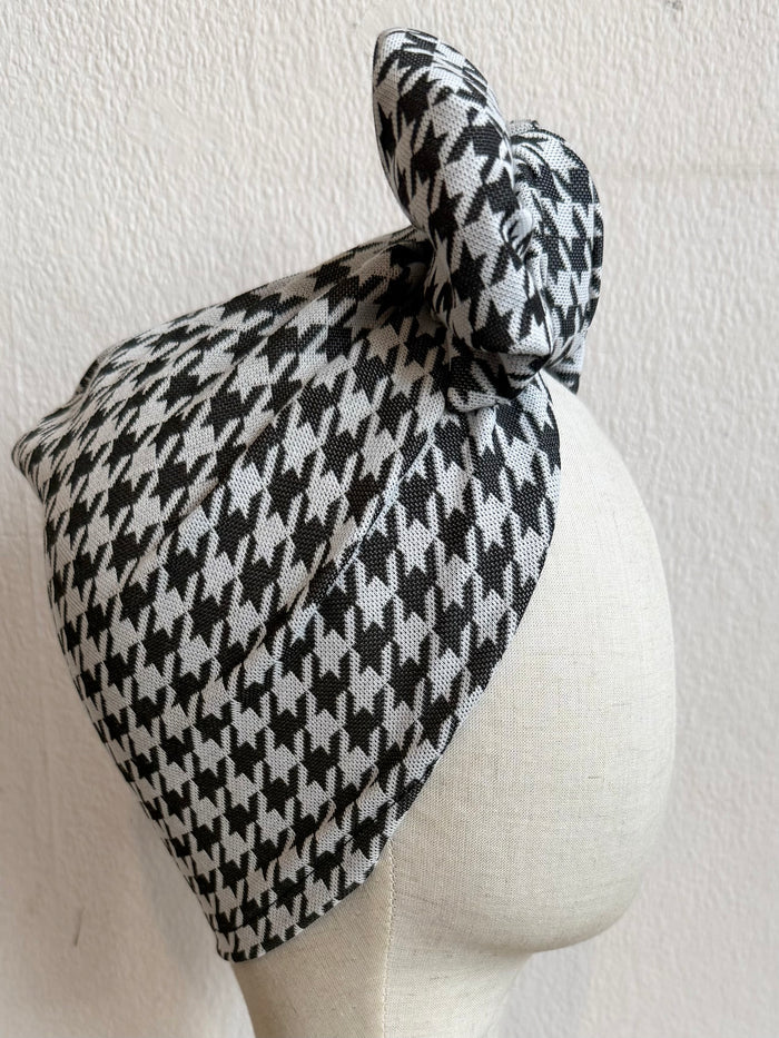 Houndstooth (Full Coverage) Alternative Fashion Pre-tied Turban