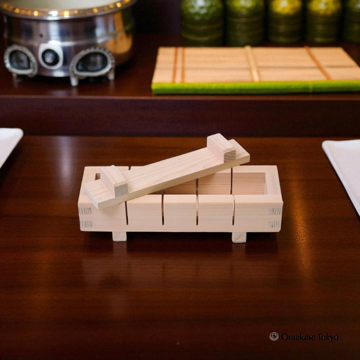 Kiso Kogei Cypress Pressed Sushi 5 Pieces