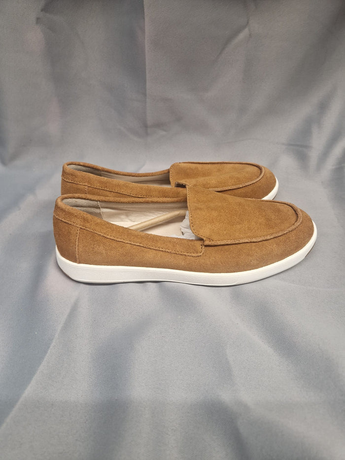 Lands end comfort loafers size 6.5