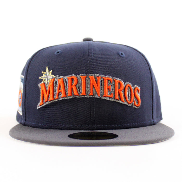 MARINEROS (Seattle Mariners) 40TH Anniversary New Era 59Fifty Fitted Hat (Navy Graphite Silver Under Brim)