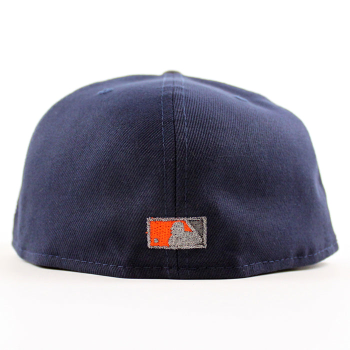 MARINEROS (Seattle Mariners) 40TH Anniversary New Era 59Fifty Fitted Hat (Navy Graphite Silver Under Brim)