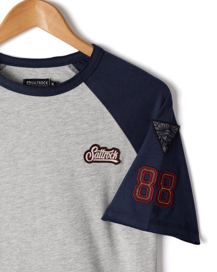 Patch Raglan Mens Short Sleeve Raglan T-Shirt in Blue/Grey