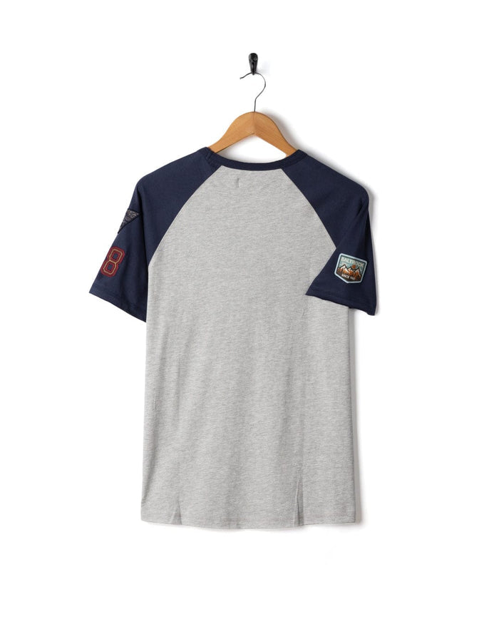 Patch Raglan Mens Short Sleeve Raglan T-Shirt in Blue/Grey
