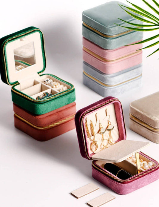 Plush Solid Color Travel Jewelry Case DPC251613