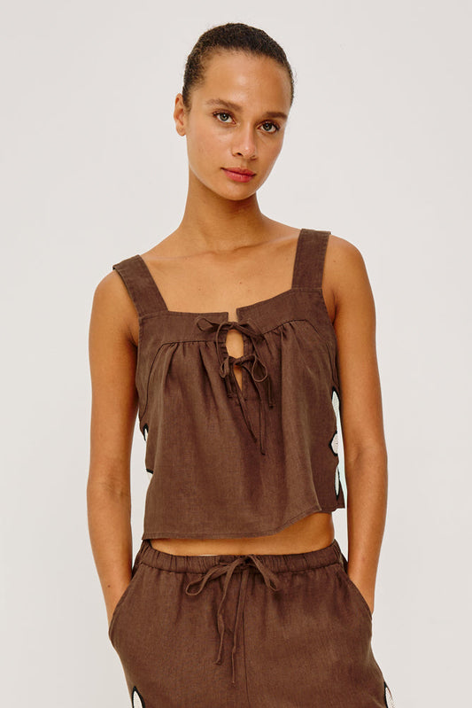 Rails Calais Top in Cocoa Floral Embroidery