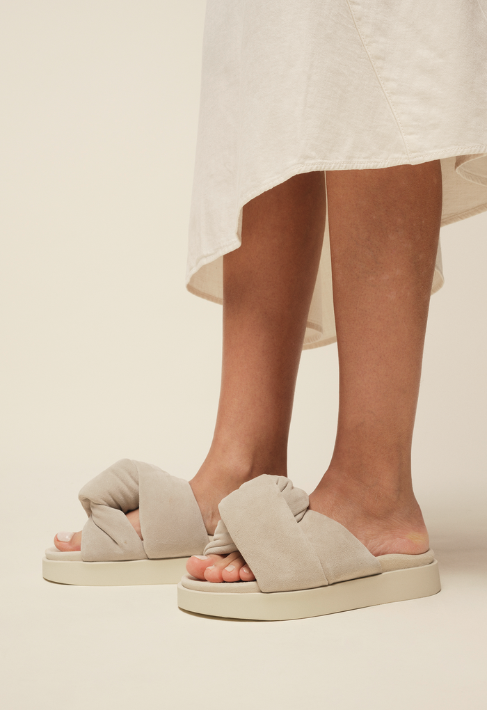 Soft Crossed Suede