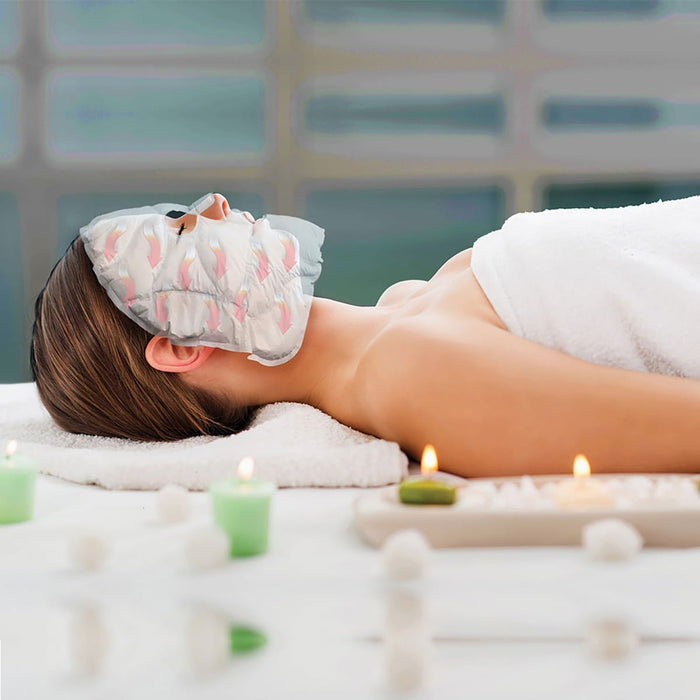 thermaFusion Facial Masque is a self-heating dual-sided facial mask for professional use, designed to support hydration, relaxation, and product absorption.