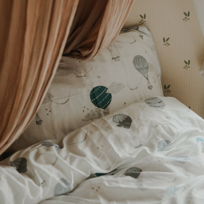 Touch The Sky Standard Pillowcase Set in  Blue