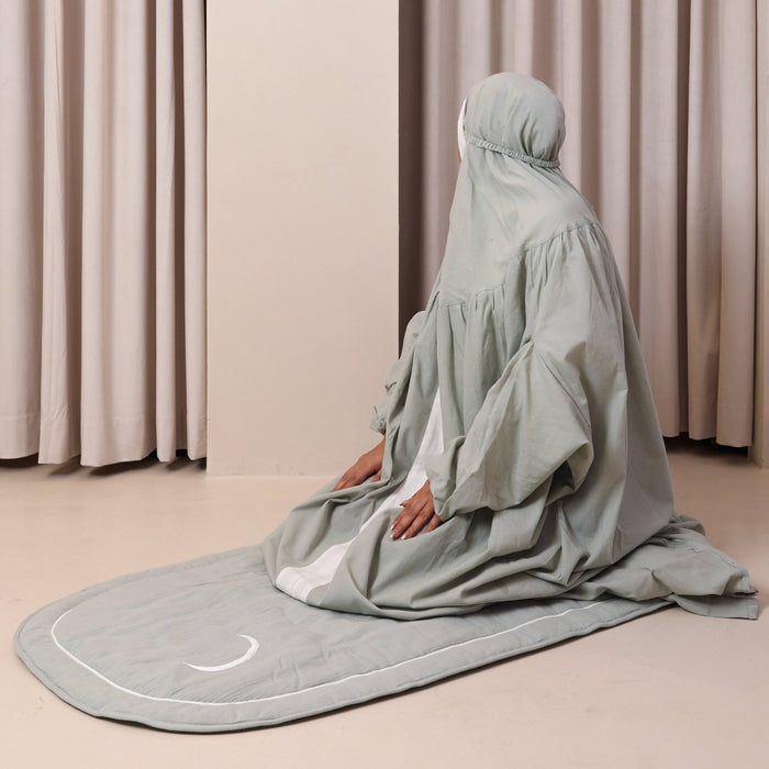 HAWA Soft & Lightweight Prayer Dress & Mat Set in Kuwait - Waha Lifestyle