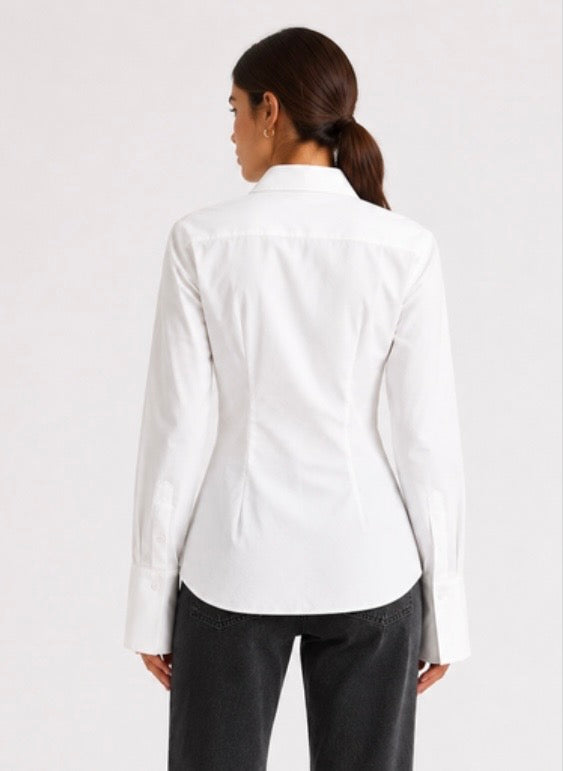 Women's White fitted Shirt