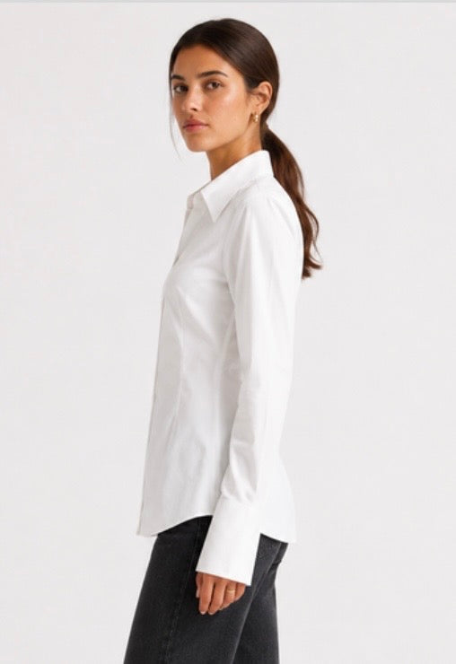 Women's White fitted Shirt