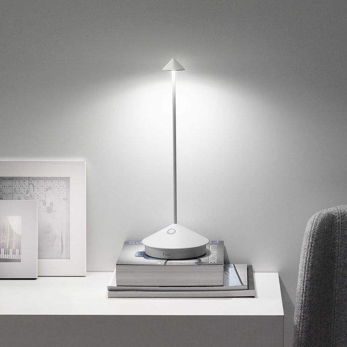 Zafferano Pina Pro Table Lamp